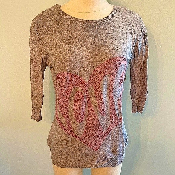 Forever 21 Grey Wool Blend LOVE Studded 3/4 Sleeve Sweater Small - Picture 1 of 7
